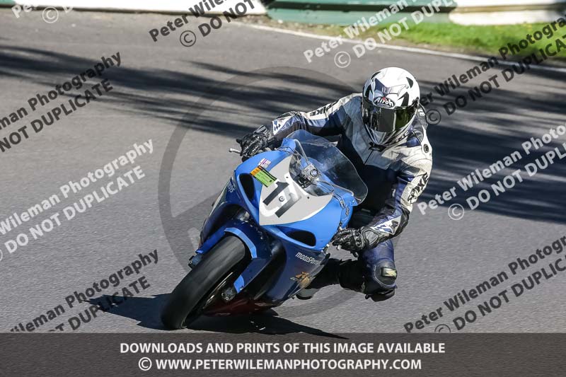 cadwell no limits trackday;cadwell park;cadwell park photographs;cadwell trackday photographs;enduro digital images;event digital images;eventdigitalimages;no limits trackdays;peter wileman photography;racing digital images;trackday digital images;trackday photos